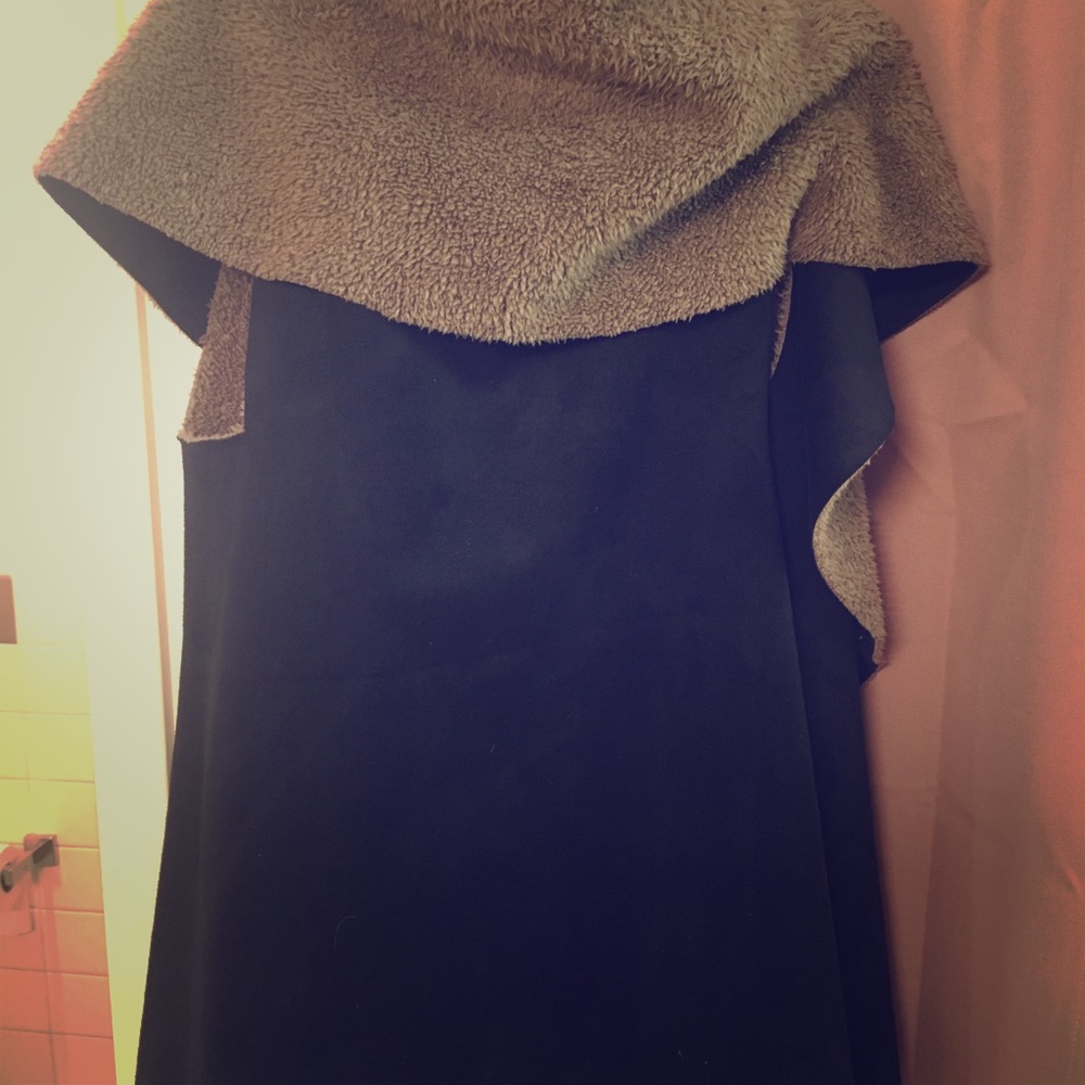 Black suede and fur vest